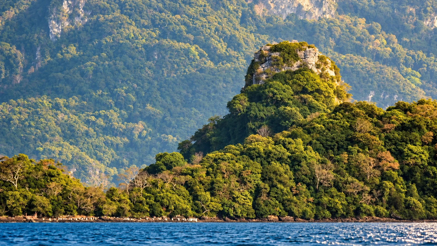 Pulau Singa Besar